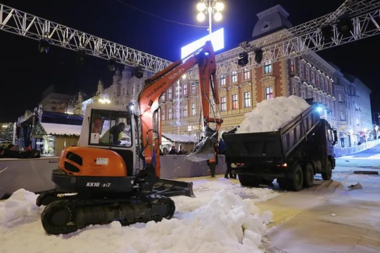 Pogledajte kako izgleda skija&scaron;ka staza od katedrale do Trga bana Jelačića