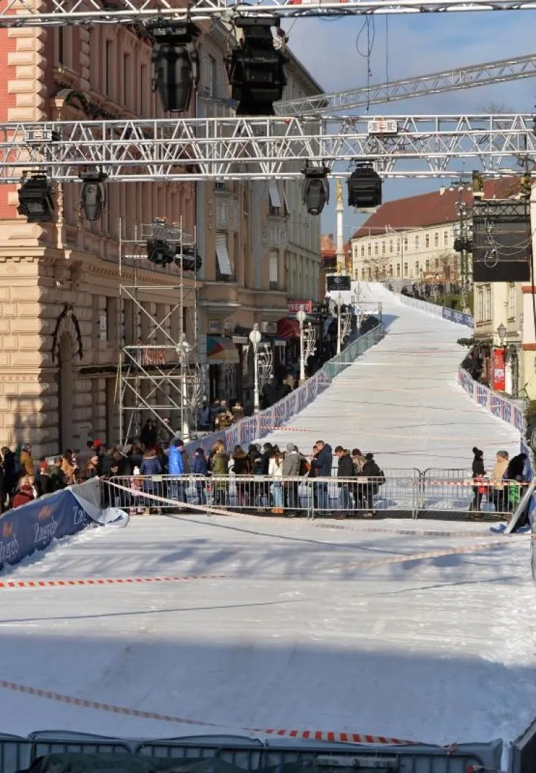 Pogledajte kako izgleda skija&scaron;ka staza od katedrale do Trga bana Jelačića