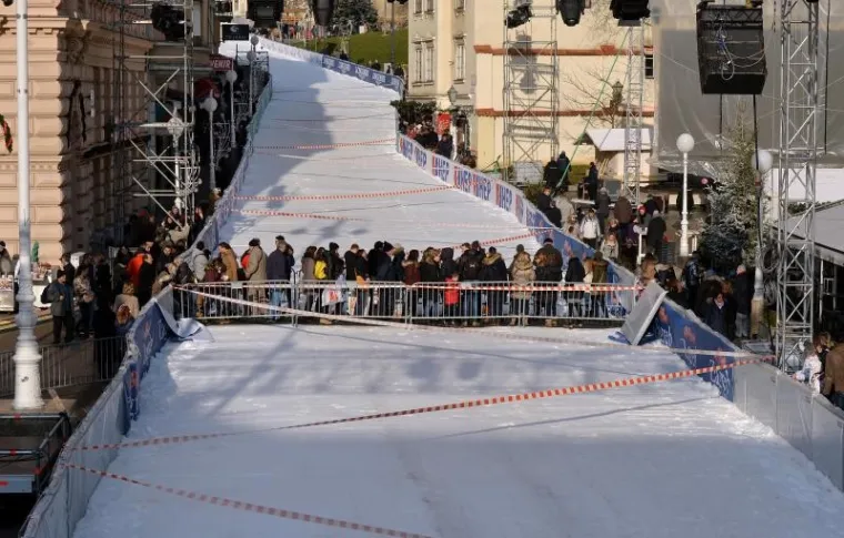 Pogledajte kako izgleda skija&scaron;ka staza od katedrale do Trga bana Jelačića
