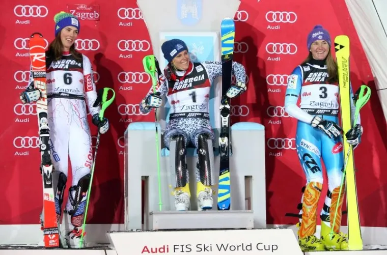 TRENUTAK KOJI ĆE PAMTITI CIJELI ŽIVOT: Pogledajte kako je okrunjena nova Snježna kraljica