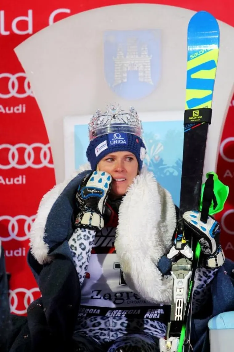 TRENUTAK KOJI ĆE PAMTITI CIJELI ŽIVOT: Pogledajte kako je okrunjena nova Snježna kraljica