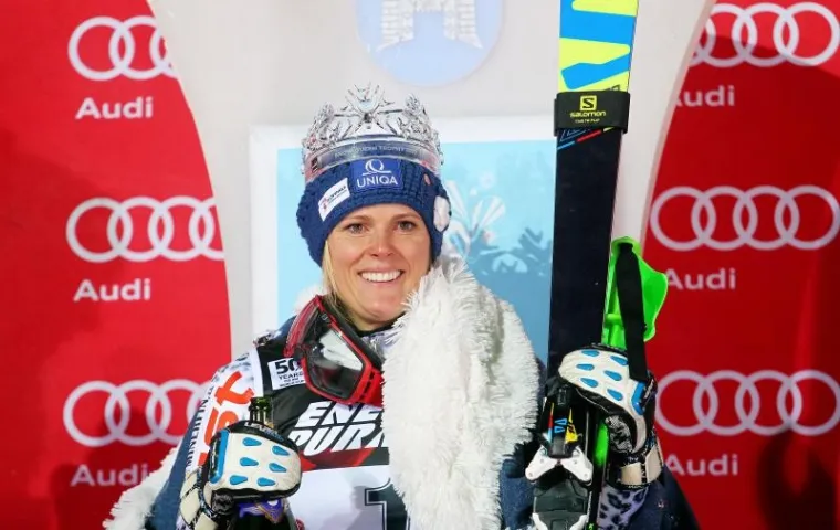Slovačka skija&scaron;ica Veronika Velez Zuzulova po prvi je put pobijedila u sljemenskom slalomu &scaron;to joj je donijelo krunu Snježne kraljice.