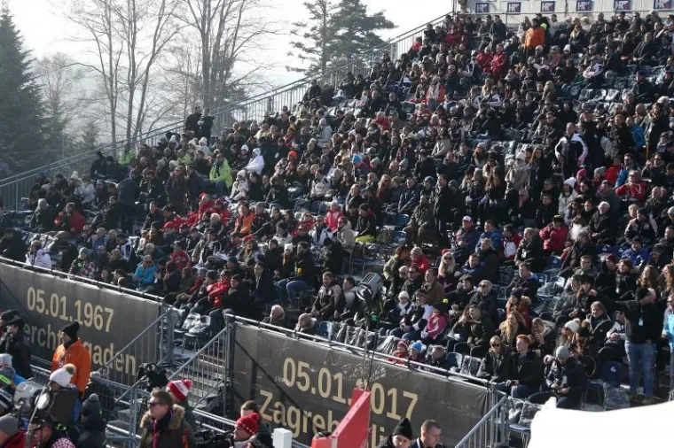 NA SLEME, NA SLEME: Hrvati okupirali Zagrebačku goru, snježni spektakl jo&scaron; jednom nije razočarao
