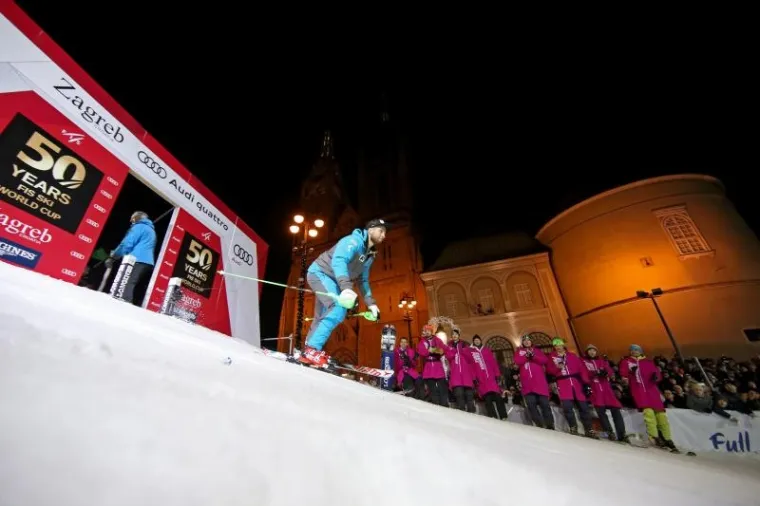 LUDNICA U CENTRU ZAGREBA: Slaloma&scaron;i se spustli po redne brojeve za sljemensku utrku