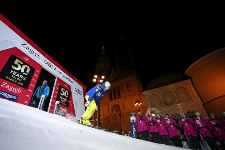 LUDNICA U CENTRU ZAGREBA: Slaloma&scaron;i se spustli po redne brojeve za sljemensku utrku