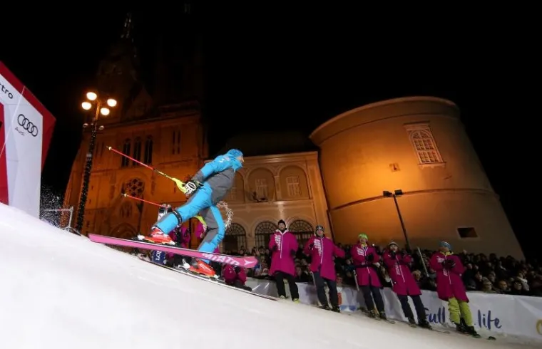 LUDNICA U CENTRU ZAGREBA: Slaloma&scaron;i se spustli po redne brojeve za sljemensku utrku