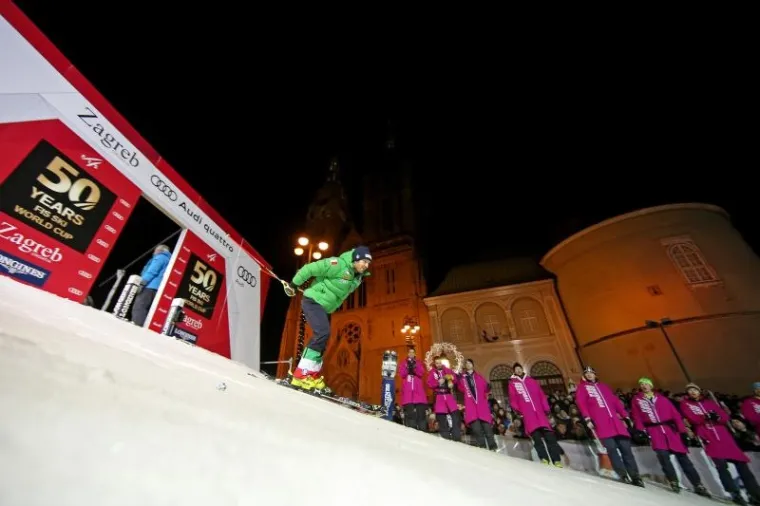 LUDNICA U CENTRU ZAGREBA: Slaloma&scaron;i se spustli po redne brojeve za sljemensku utrku