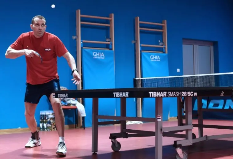 MLADI UČILI OD NAJBOLJIH: Stolnoteniske legende podučavale buduće zvijezde celuloidne loptice