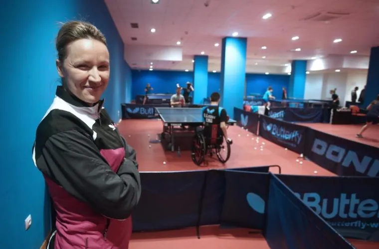 MLADI UČILI OD NAJBOLJIH: Stolnoteniske legende podučavale buduće zvijezde celuloidne loptice