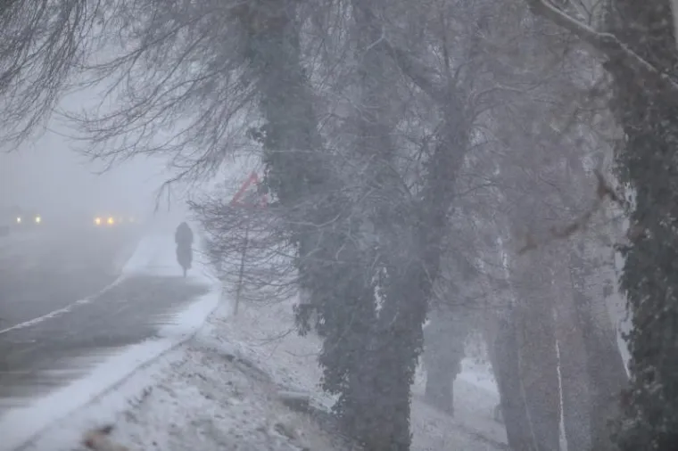 Snježna mećava iznenadila građane Zagreba