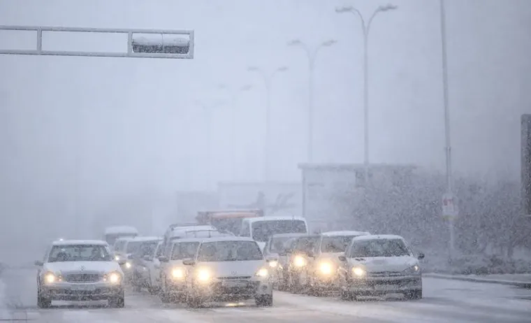 Snježna mećava iznenadila građane Zagreba