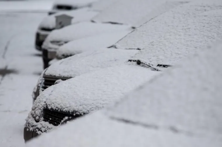 Snježna mećava iznenadila građane Zagreba