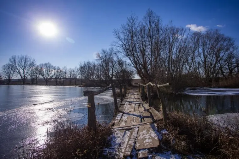 SMRZLI SE MORE, JEZERA, FONTANE... Pogledajte kako izgleda Lijepa naša u okovima leda