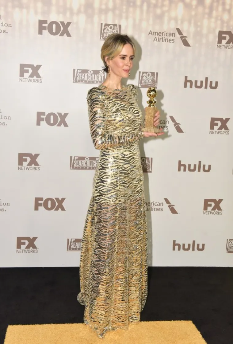 Zlatni globus za najbolju žensku ulogu u seriji ograničenog trajanja dobila je Sarah Paulson za 'The People vs. OJ Simpson'