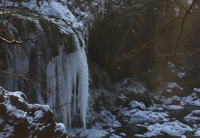 Rastoke zarobljene u ledu