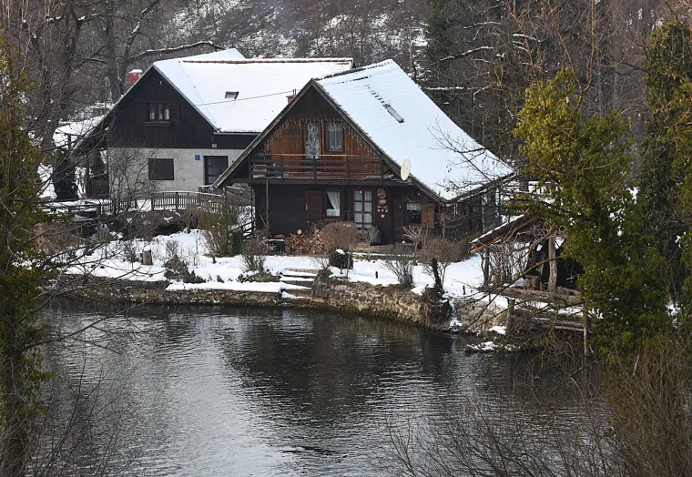 Rastoke zarobljene u ledu