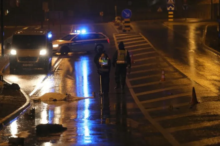 Rijeka: Vozilo usmrtilo pje&scaron;aka na Kukuljanovu u blizini kružnog toka