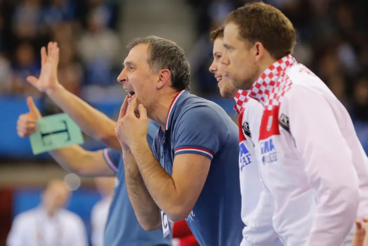 Kauboji položili težak ispit u Rouenu: Hrvatska pomela Mađare u nastavku i osigurala važna dva boda!