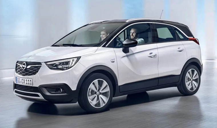 Precizne dimenzije novog modela Crossland X iznose: 4212 milimetra duljine, 1765 milimetara širine i 1590 milimetara visine, a predstavljaju ono što proizvođač naziva 'skulpturnom umjetnošću koja susreće njemačku preciznost' te je istovremeno i sofisticiran i robustan.