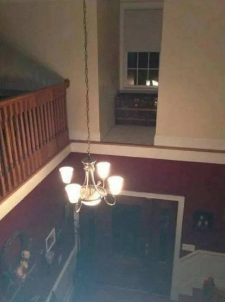 NJIMA BI TREBALO ZAKONOM ZABRANITI UREĐIVANJE: Uzeli stvar u svoje ruke i napravili cirkus od svojih domova