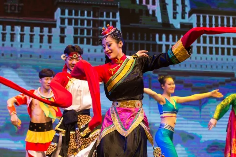 PROSLAVA KINESKE NOVE GODINE U LISINSKOM: Na svečanost do&scaron;la predsjednica, ali i dvojica biv&scaron;ih predsjednika