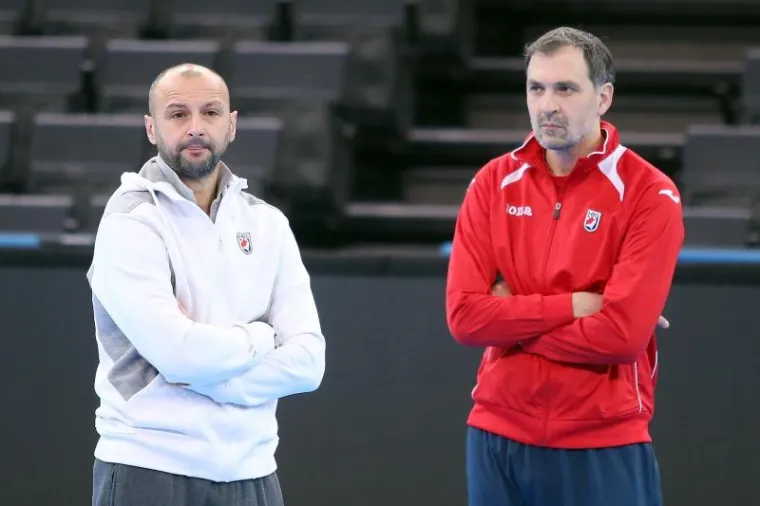 KAUBOJI ODRADILI POSLJEDNJI TRENING: Pogledajte kako se rukometa&scaron;i spremaju za Norve&scaron;ku