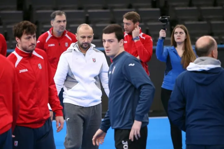 KAUBOJI ODRADILI POSLJEDNJI TRENING: Pogledajte kako se rukometa&scaron;i spremaju za Norve&scaron;ku