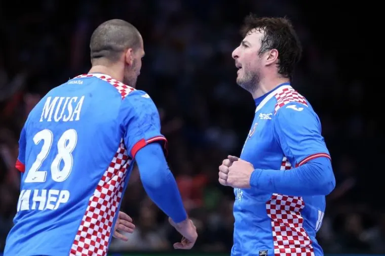 POGLEDAJTE NAJBOLJE DETALJE BORBE ZA FINALE: Hrvatska i Norve&scaron;ka u žestokom duelu