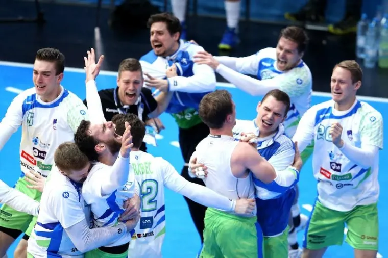 EMOCIJE SU ZAJE*ANA STVAR: Dok su Slovenci slavili, Hrvati su u očaju gledali &scaron;to im se upravo dogodilo