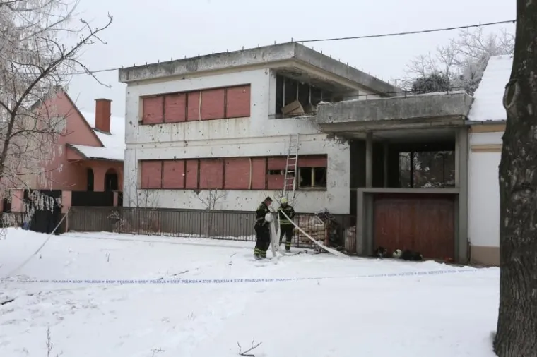 Požar u obiteljskoj kući u Vinkovcima