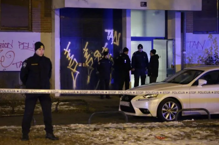 Zagreb: Mu&scaron;karac nožem napao suprugu i punicu, tri osobe prevezene u bolnicu