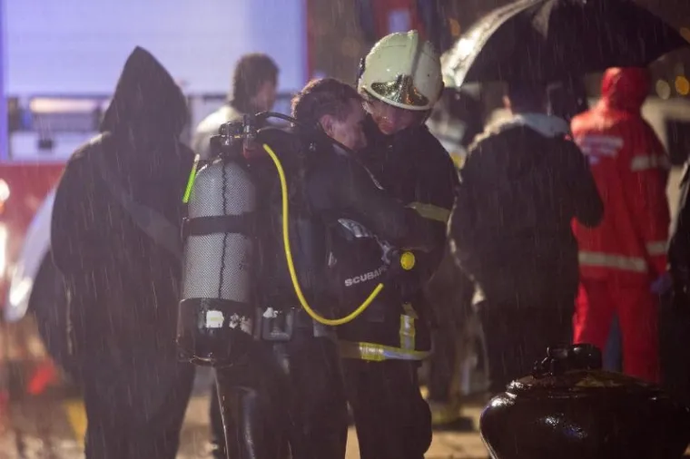 TRAGEDIJA U RIJEČKOJ LUCI: Sletio automobilom u more i utopio se