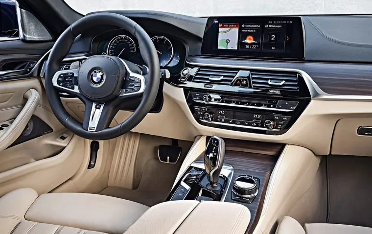 ZAGLEDAT ĆETE SE S RAZLOGOM: BMW predstavio novu Seriju 5 Touring