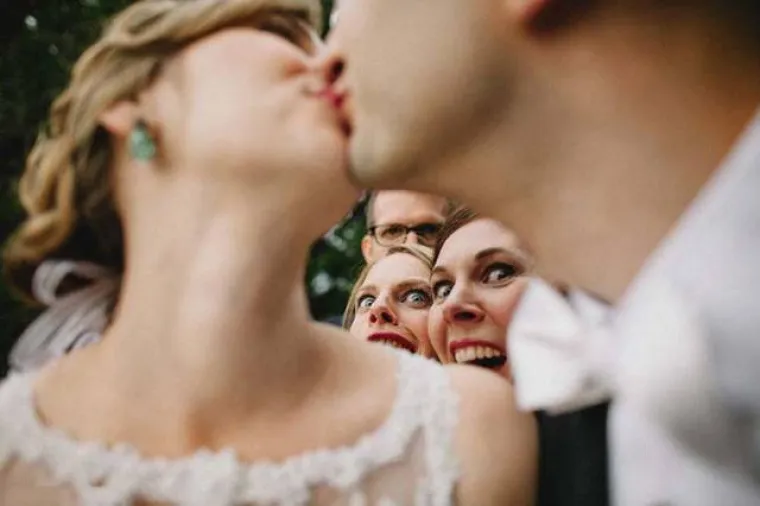 NAJLJEPŠI DAN U ŽIVOTU? Njihova vjenčanja bila su daleko od toga, barem ako je suditi prema ovim slikama