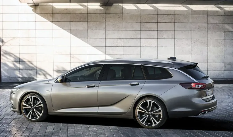 PROSTRANA I SPORTSKA: Ovo je nova Opel Insignia Sports Tourer