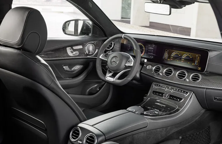 MERCEDES-AMG E 63 S: Savr&scaron;eni spoj sporta&scaron;a i obiteljskog automobila