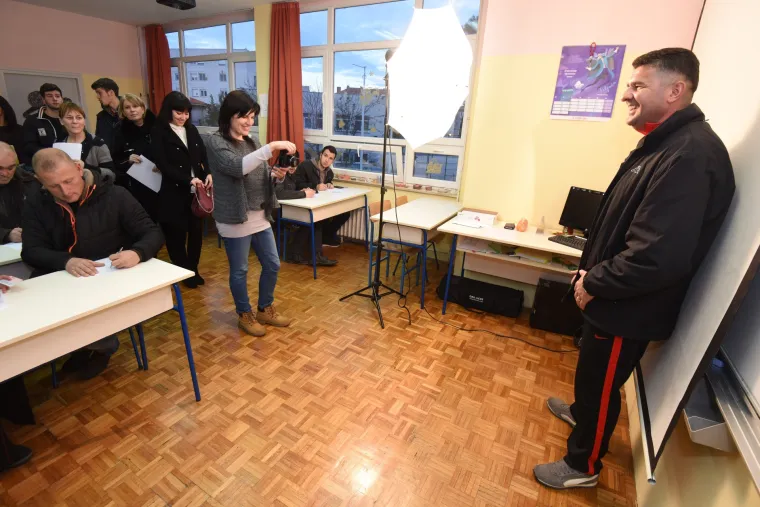 Audicija za statiste za TV seriju i film Antuna Vrdoljaka o Anti Gotovini