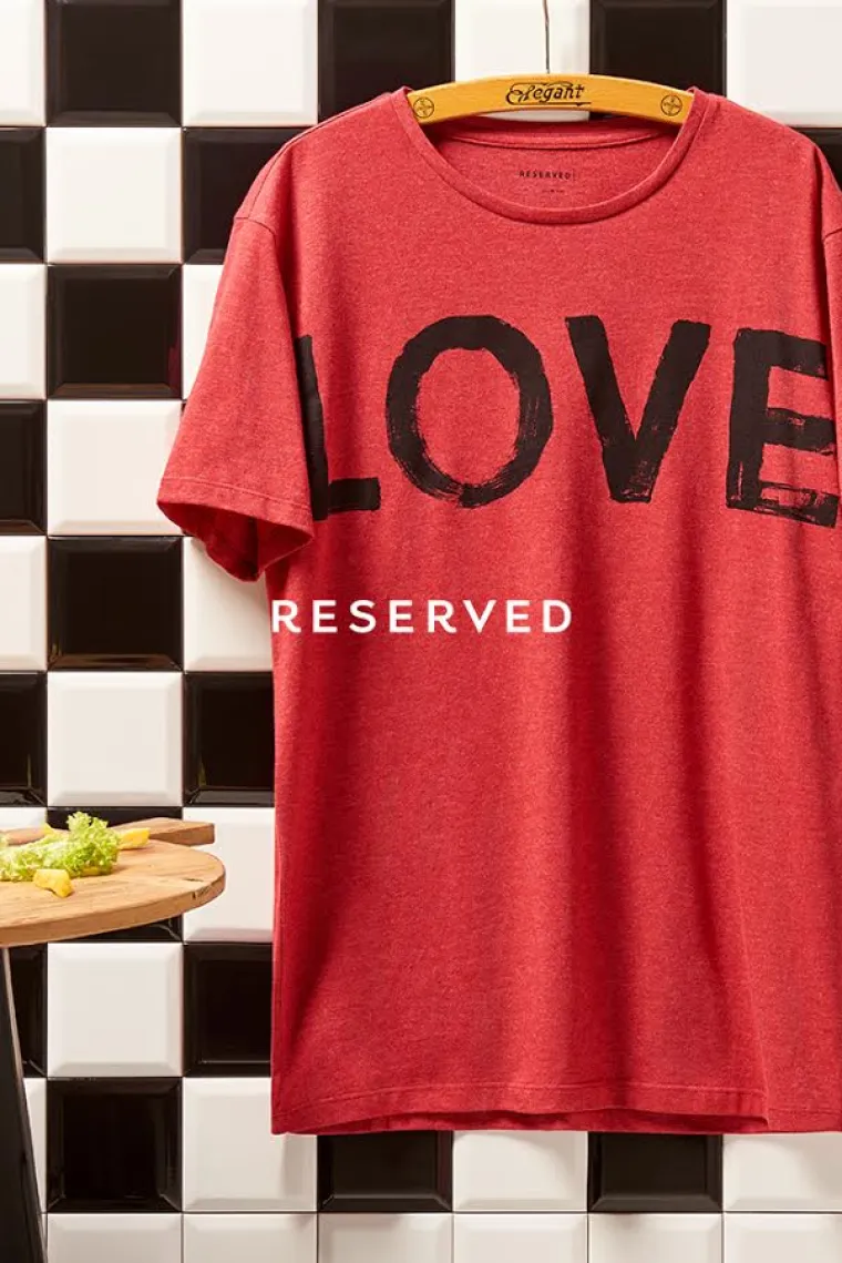 Valentinovo u Reservedu: Kolekcija koja slavi pop-kulturu, inspirirana filmovima Davida Lyncha