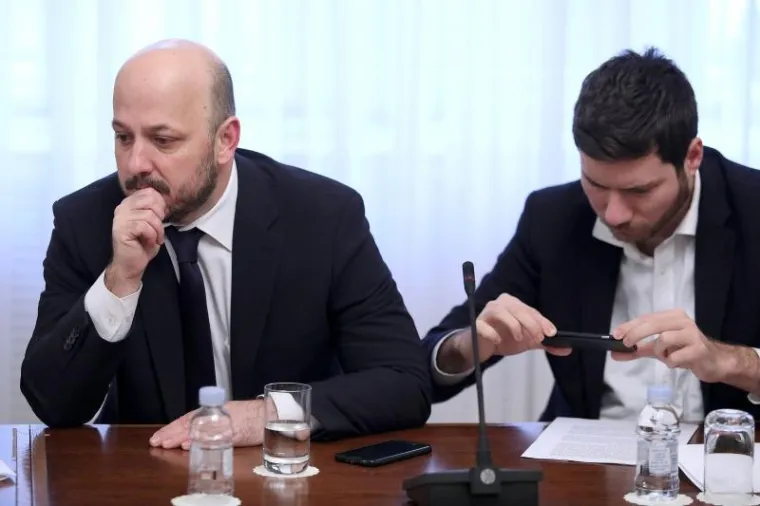 Dok je Maras na jedva čekao da se sve zavr&scaron;i, Pernar je uživao u živom prijenosu sebe