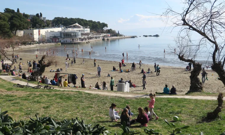 Prekrasnu nedjelju veliki broj građana odlučio je provesti na otvorenom