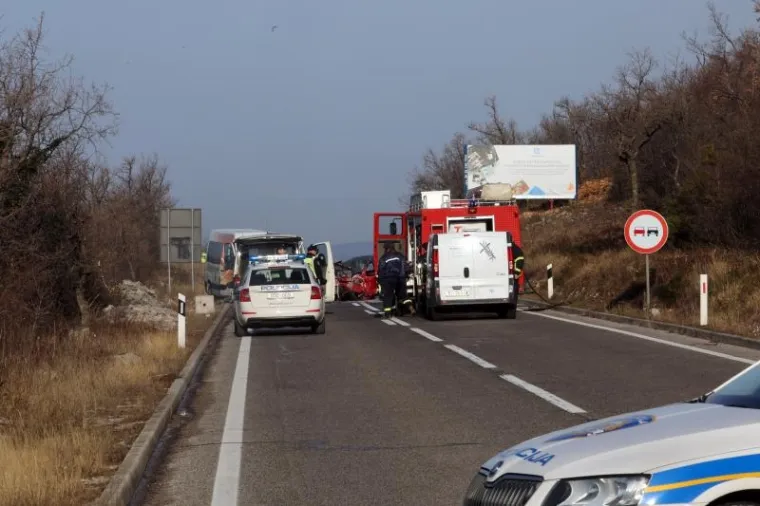 Stravična prometna nesreća na Jadranskoj magistrali