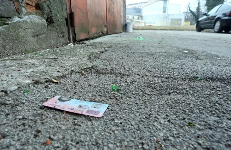 Policijski očevid u zagrebačkom klubu na koji je bačen suzavac