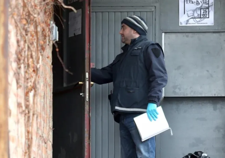 Policijski očevid u zagrebačkom klubu na koji je bačen suzavac