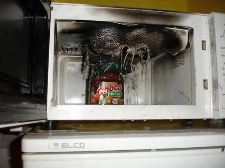 PI&Scaron;I KUĆI PROPALO: Njihovi poku&scaron;aji kuhanja zavr&scaron;ili su tragikomično