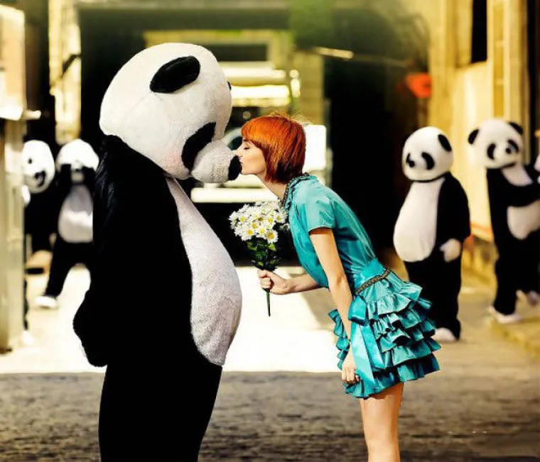 DAN ZALJUBLJENIH ILI DAN ČUDAKA? Slave Valentinovo kako to samo oni znaju