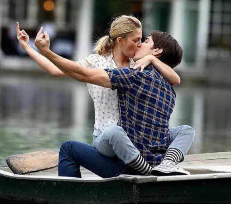 DAN ZALJUBLJENIH ILI DAN ČUDAKA? Slave Valentinovo kako to samo oni znaju