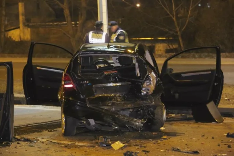 LANČANI SUDAR NA SLAVONSKOJ: Policija obavlja očevid, promet na tom dijelu ceste je obustavljen