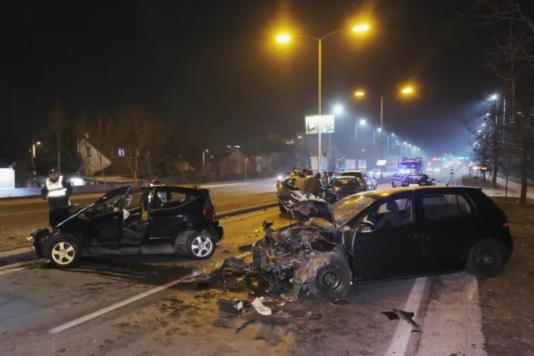 LANČANI SUDAR NA SLAVONSKOJ: Policija obavlja očevid, promet na tom dijelu ceste je obustavljen