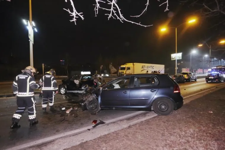 LANČANI SUDAR NA SLAVONSKOJ: Policija obavlja očevid, promet na tom dijelu ceste je obustavljen