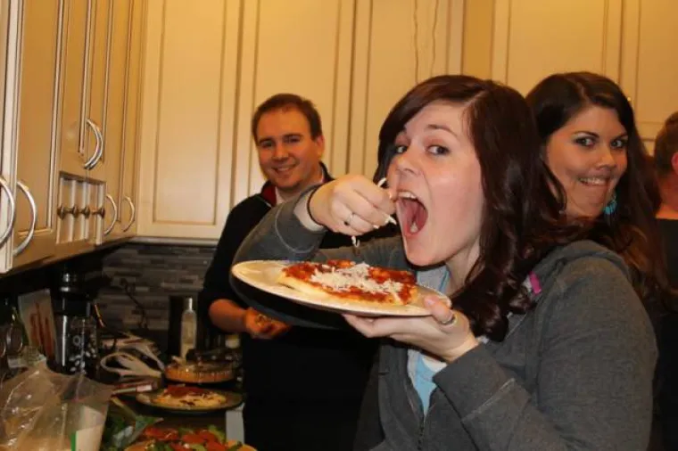 UPROPASTE SVAKU SLIKU: Kako je moguće da su neki ljudi toliko nefotogenični?!